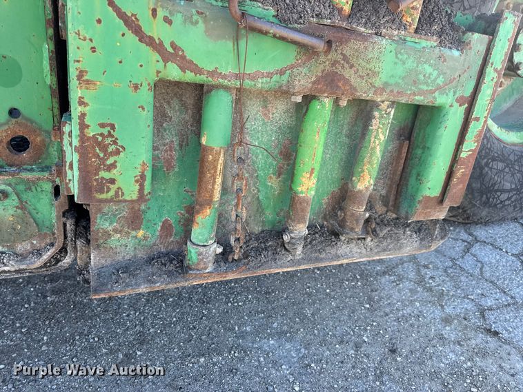 image for item EN0872 Barber-Greene BG240B screed