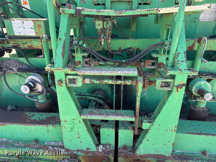 image for item EN0872 Barber-Greene BG240B screed