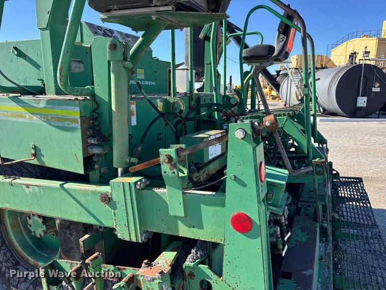 image for item EN0872 Barber-Greene BG240B screed