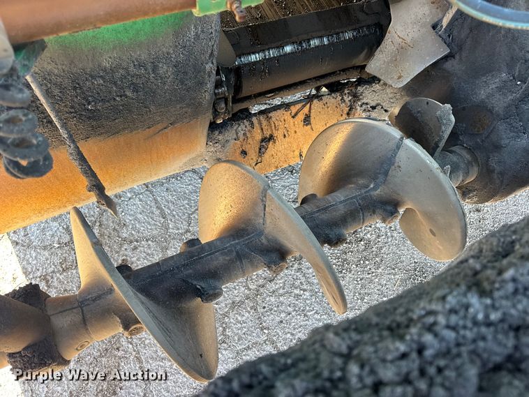 image for item EN0872 Barber-Greene BG240B screed