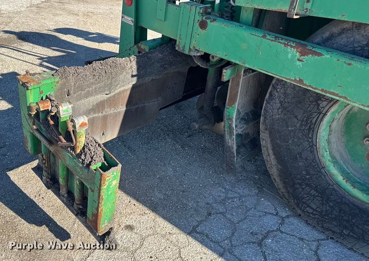 image for item EN0872 Barber-Greene BG240B screed