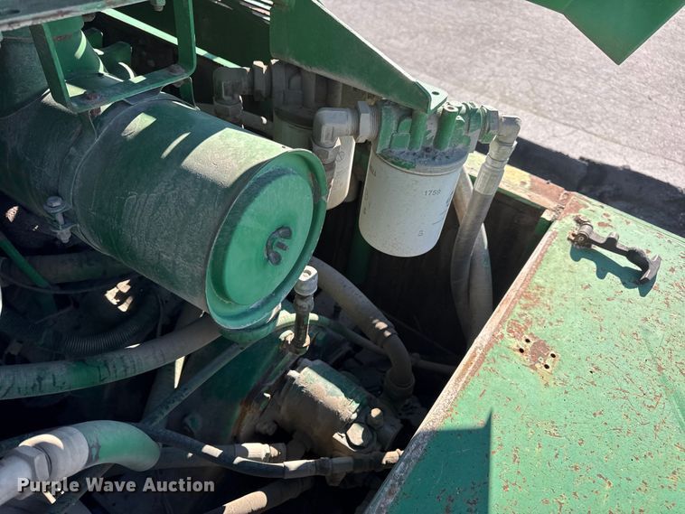 image for item EN0872 Barber-Greene BG240B screed