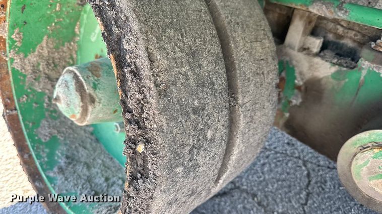 image for item EN0872 Barber-Greene BG240B screed