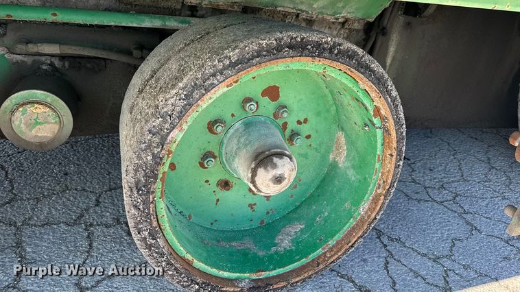 image for item EN0872 Barber-Greene BG240B screed