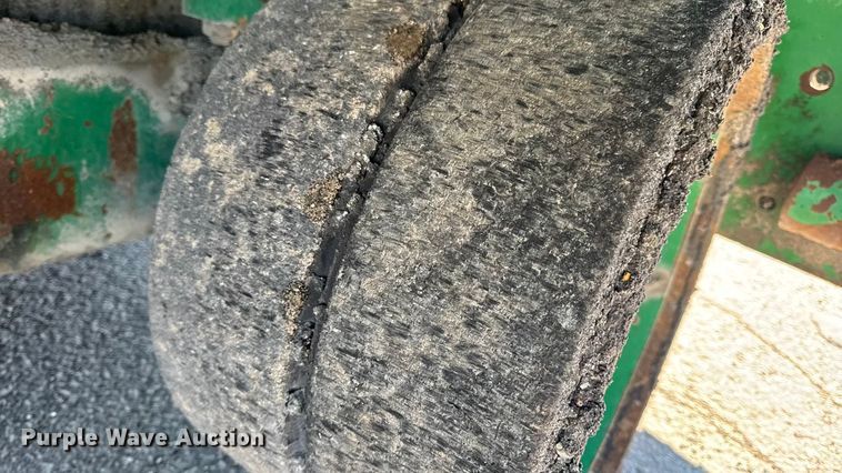 image for item EN0872 Barber-Greene BG240B screed