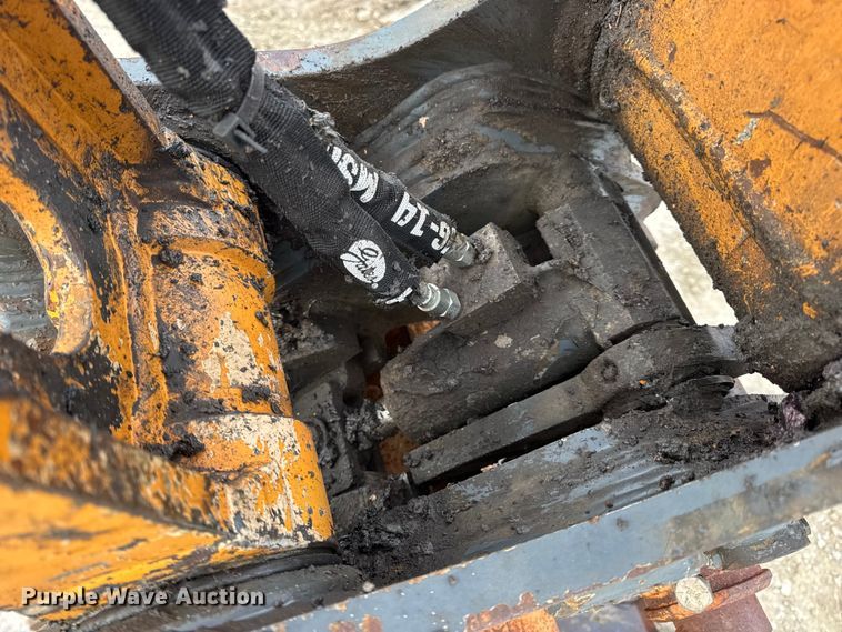 image for item EN0874 2007 Case CX135SR excavator