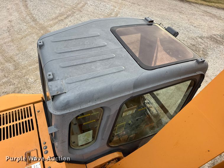 image for item EN0874 2007 Case CX135SR excavator