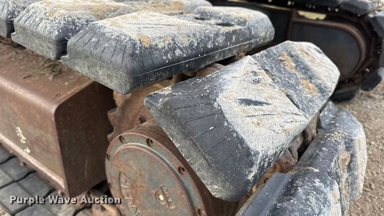 image for item EN0874 2007 Case CX135SR excavator