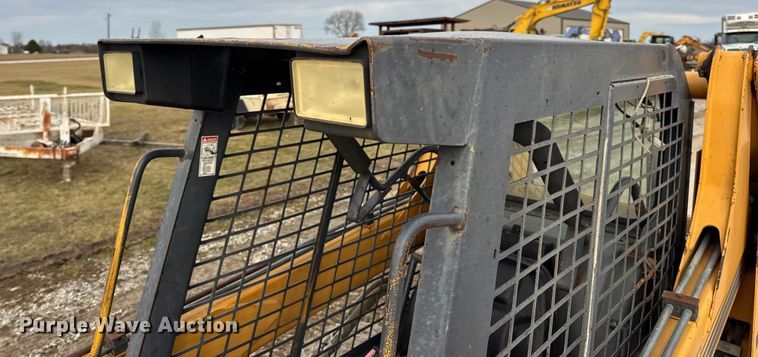 image for item EN0875 1999 Case 75XT skid steer loader