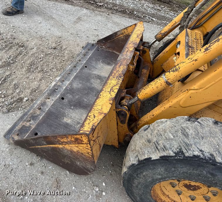 image for item EN0875 1999 Case 75XT skid steer loader