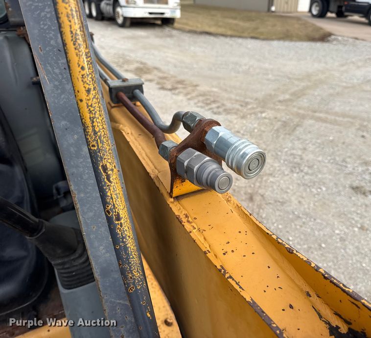 image for item EN0875 1999 Case 75XT skid steer loader