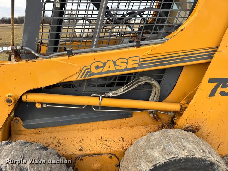 image for item EN0875 1999 Case 75XT skid steer loader
