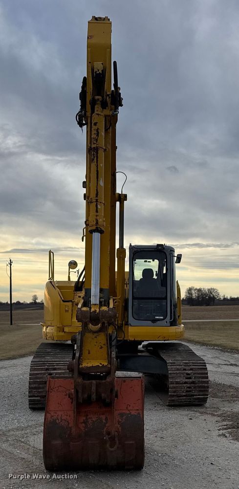 image for item EN0876 2000 Komatsu PC228USLC excavator