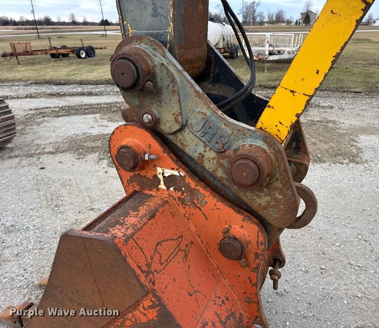 image for item EN0876 2000 Komatsu PC228USLC excavator