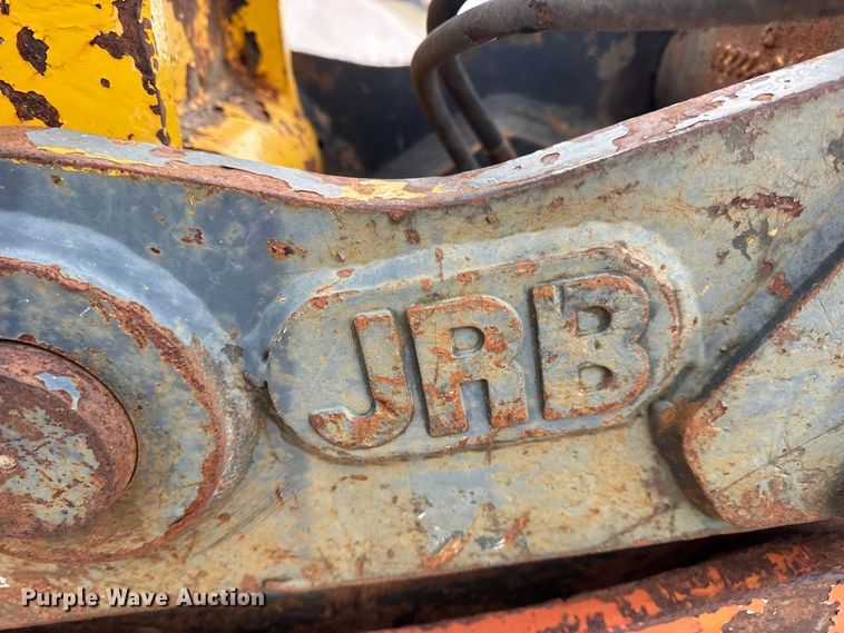 image for item EN0876 2000 Komatsu PC228USLC excavator