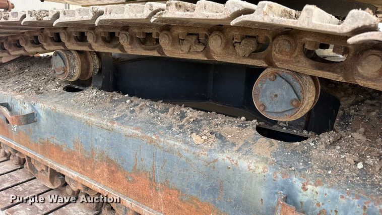 image for item EN0876 2000 Komatsu PC228USLC excavator