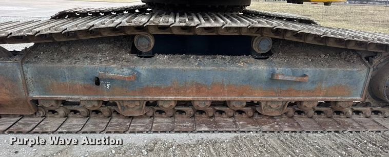 image for item EN0876 2000 Komatsu PC228USLC excavator