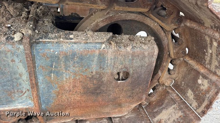 image for item EN0876 2000 Komatsu PC228USLC excavator