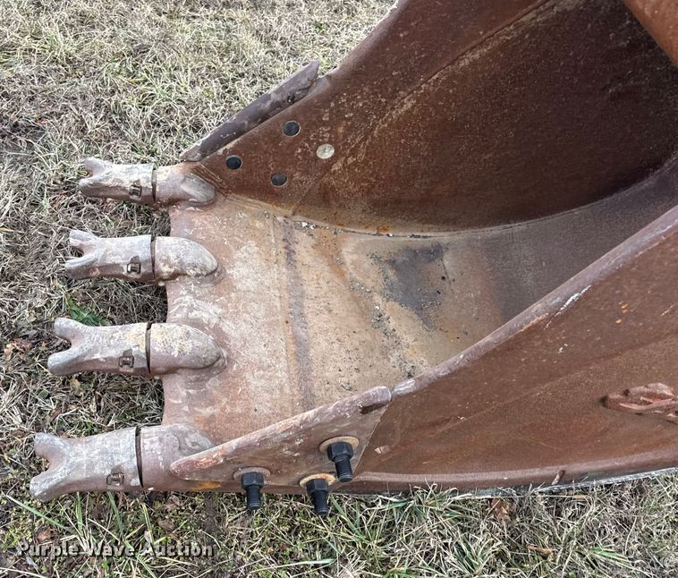 image for item EN0877 ESCO excavator bucket