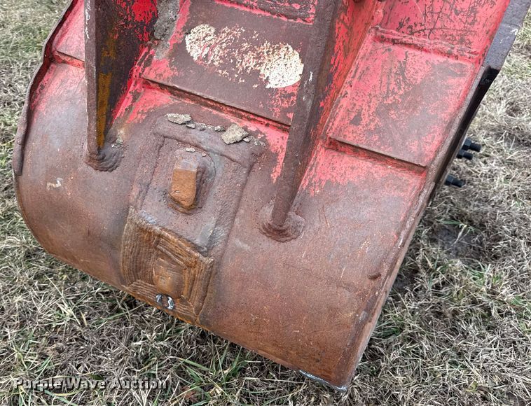 image for item EN0877 ESCO excavator bucket