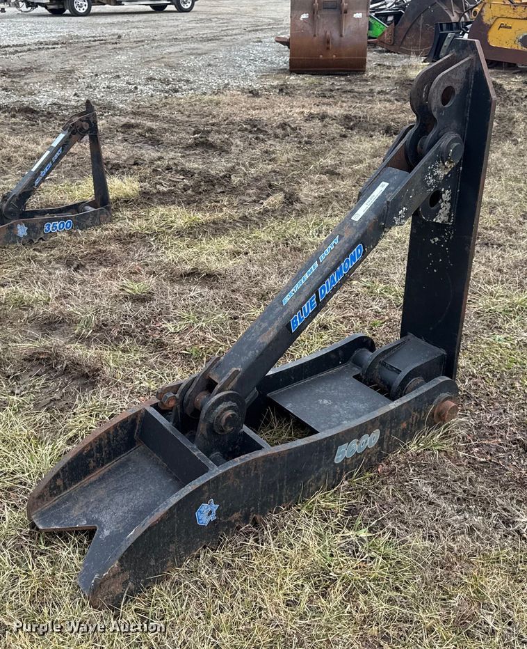 image for item EN0878 Blue Diamond 5600 excavator thumb