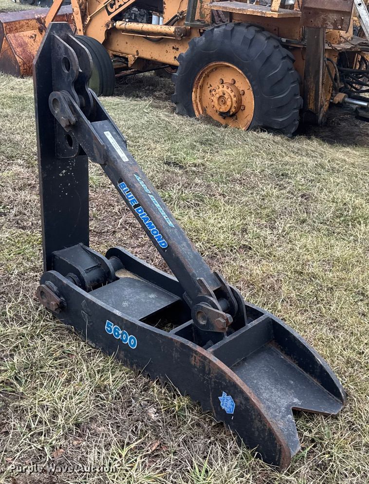 image for item EN0878 Blue Diamond 5600 excavator thumb