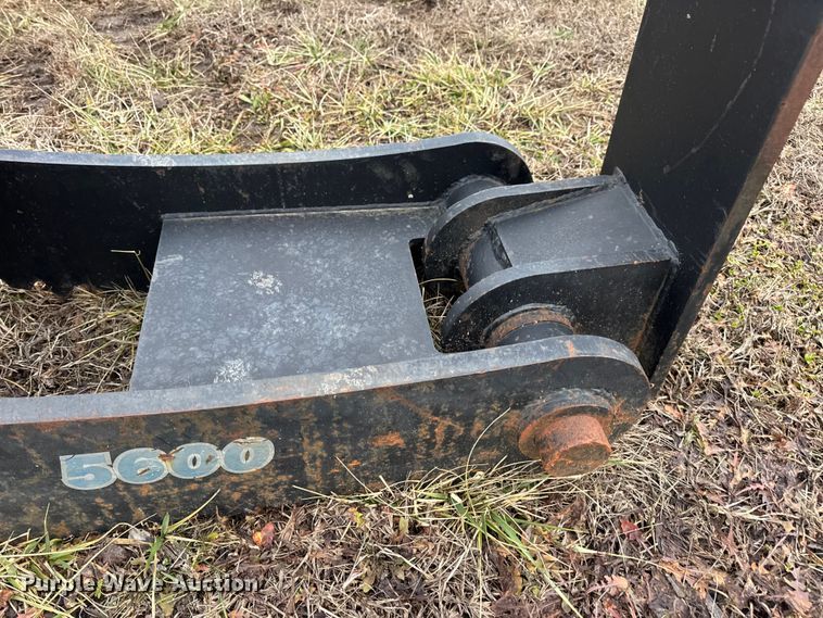 image for item EN0878 Blue Diamond 5600 excavator thumb