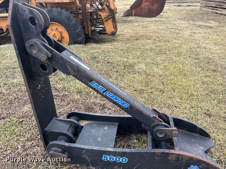 image for item EN0878 Blue Diamond 5600 excavator thumb