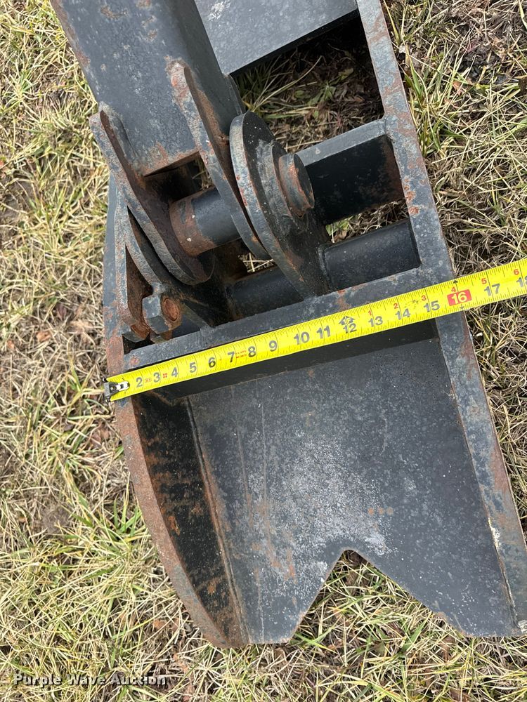 image for item EN0878 Blue Diamond 5600 excavator thumb