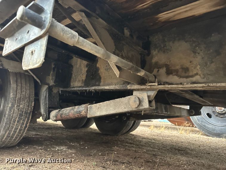 image for item EO0906 2008 Load Max tilt deck equipment trailer