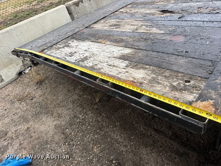 image for item EO0906 2008 Load Max tilt deck equipment trailer