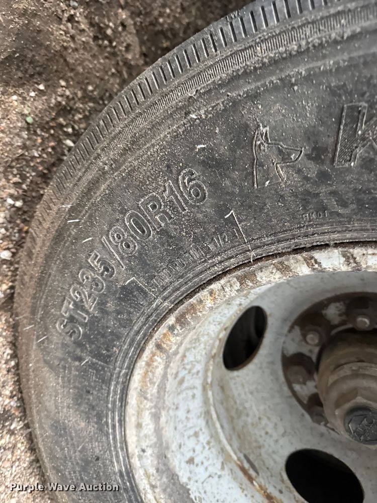 image for item EO0906 2008 Load Max tilt deck equipment trailer