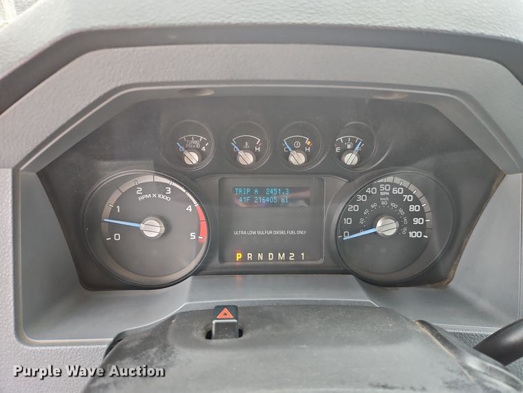 image for item EO4921 2011 Ford F550 utility / service truck