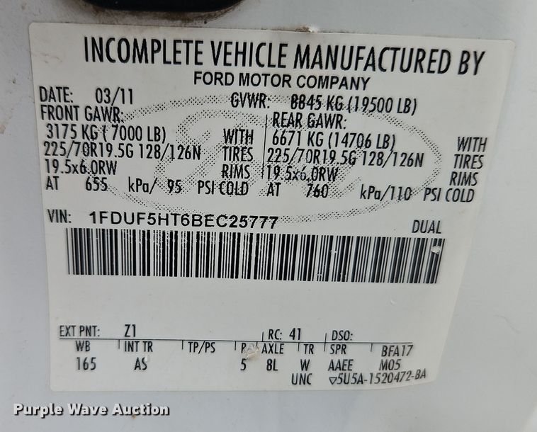 image for item EO4921 2011 Ford F550 utility / service truck