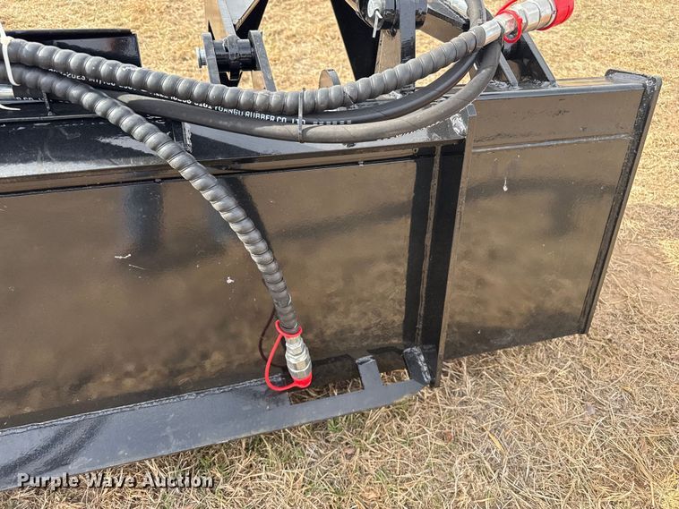 image for item EP2788 2025 Future FT-PG72C skid steer grapple bucket