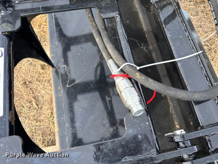 image for item EP2791 2025 Future FT X-PG44C skid steer grapple bucket