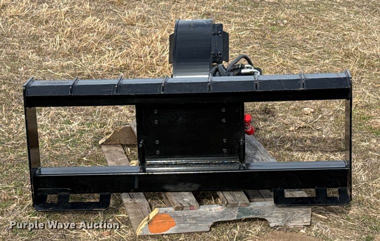 image for item EP2799 Skid steer stump grinder