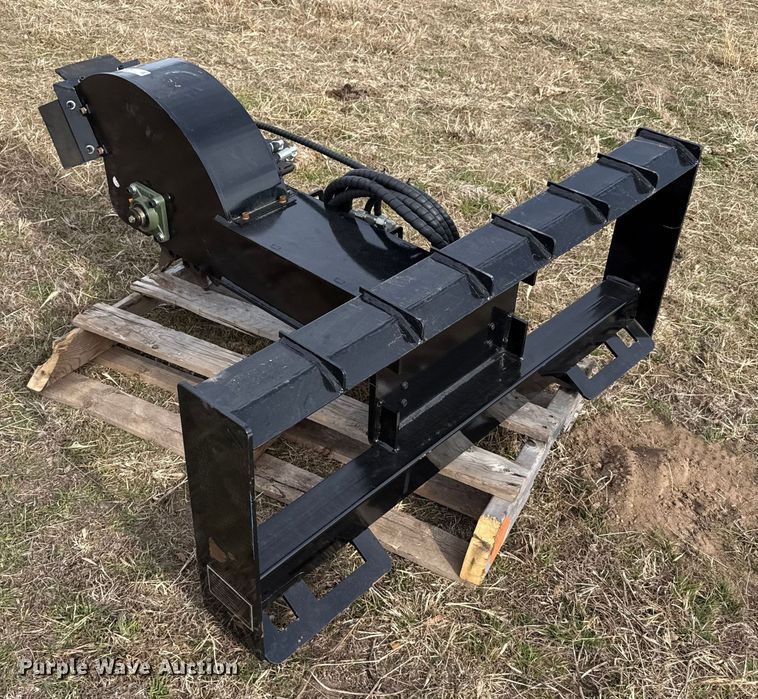 image for item EP2799 Skid steer stump grinder