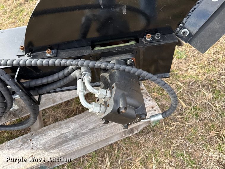 image for item EP2799 Skid steer stump grinder