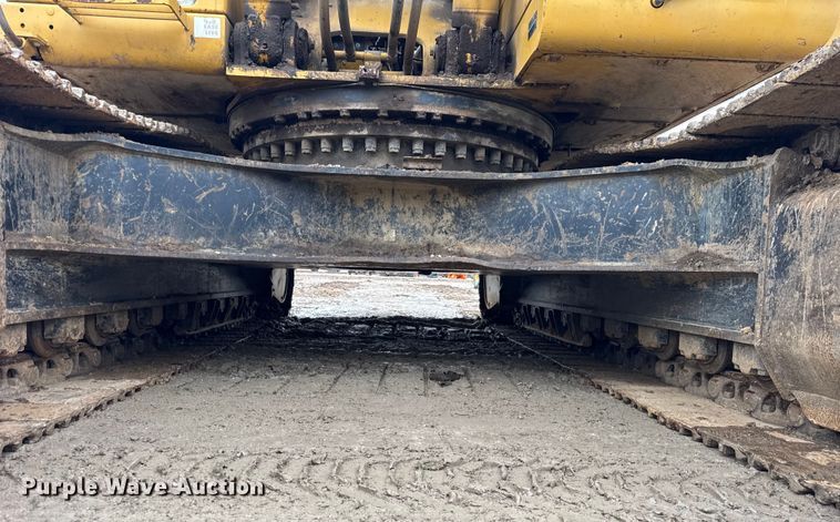 image for item ER0379 2008 Caterpillar 330D excavator