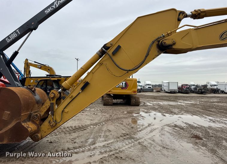 image for item ER0379 2008 Caterpillar 330D excavator