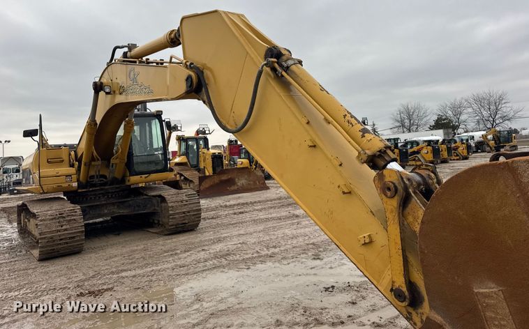 image for item ER0379 2008 Caterpillar 330D excavator