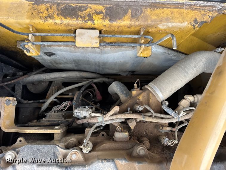 image for item ER0379 2008 Caterpillar 330D excavator