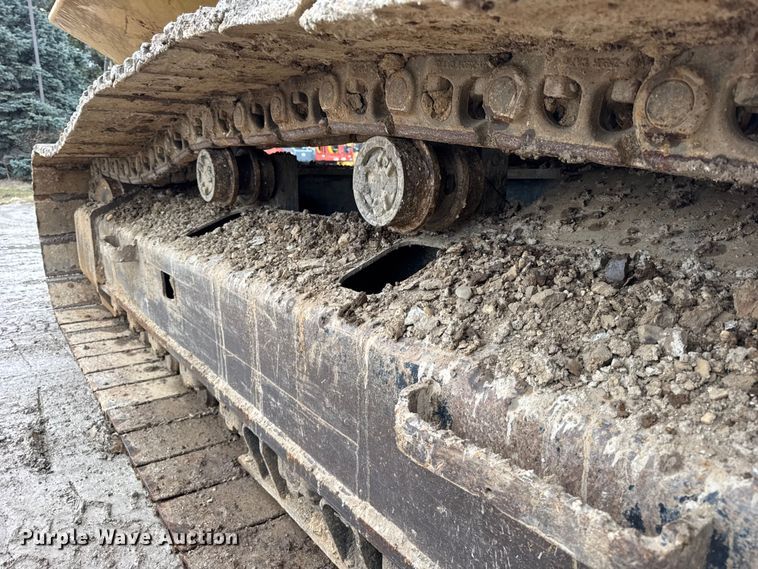 image for item ER0379 2008 Caterpillar 330D excavator