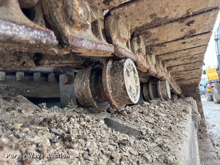 image for item ER0379 2008 Caterpillar 330D excavator