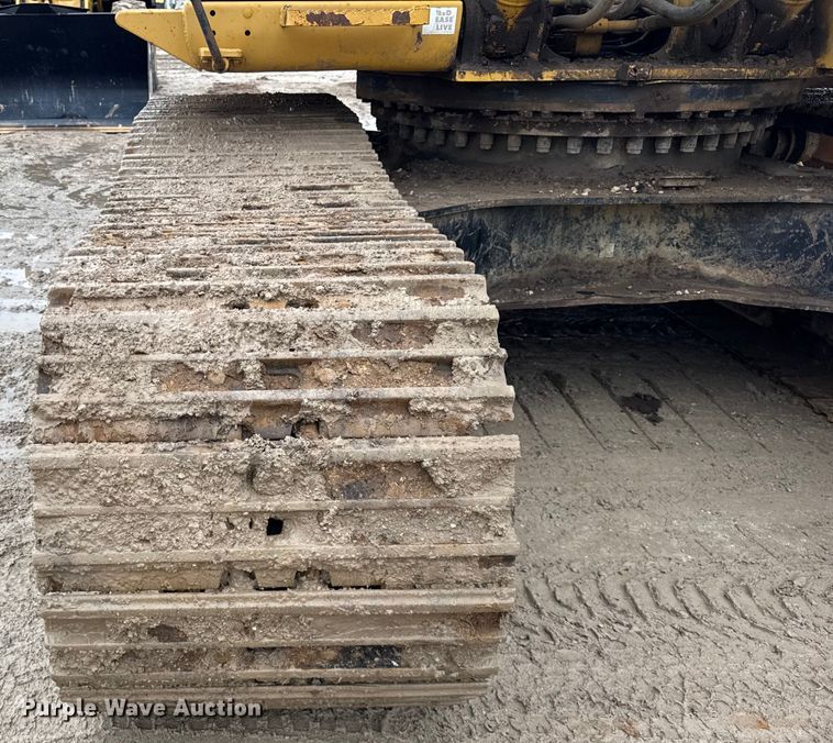 image for item ER0379 2008 Caterpillar 330D excavator