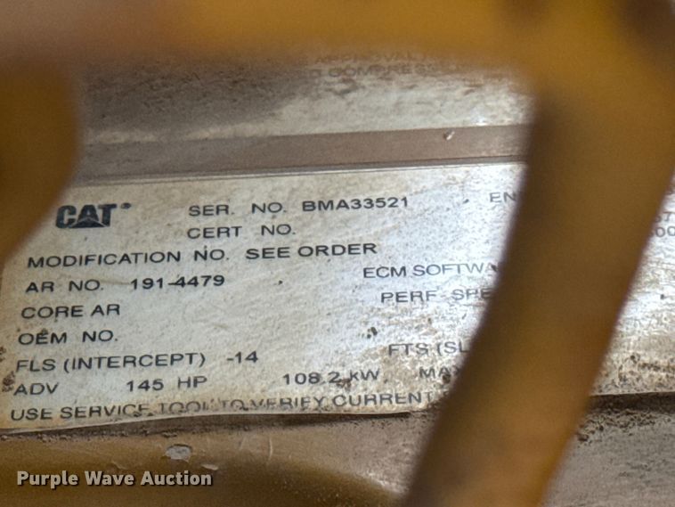 image for item ER0380 2006 Caterpillar D6N LGP dozer