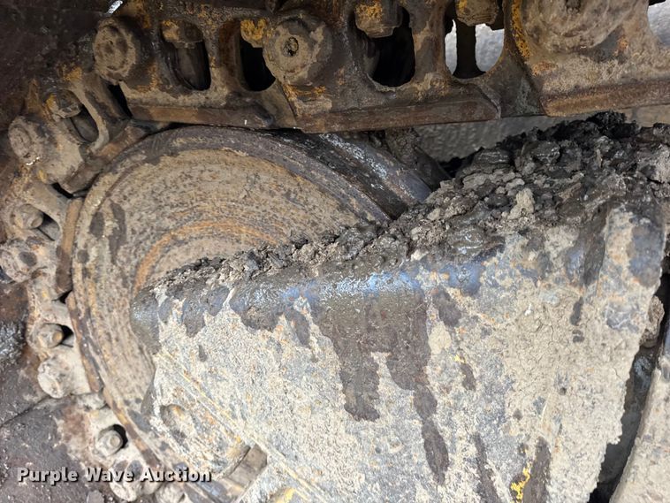 image for item ER0380 2006 Caterpillar D6N LGP dozer