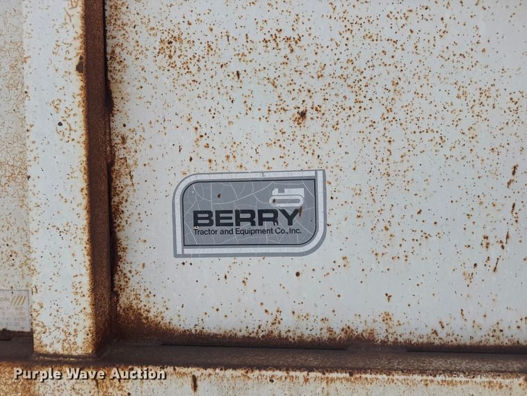 image for item ER2384 1988 Ranch manufacturing bottom dump trailer