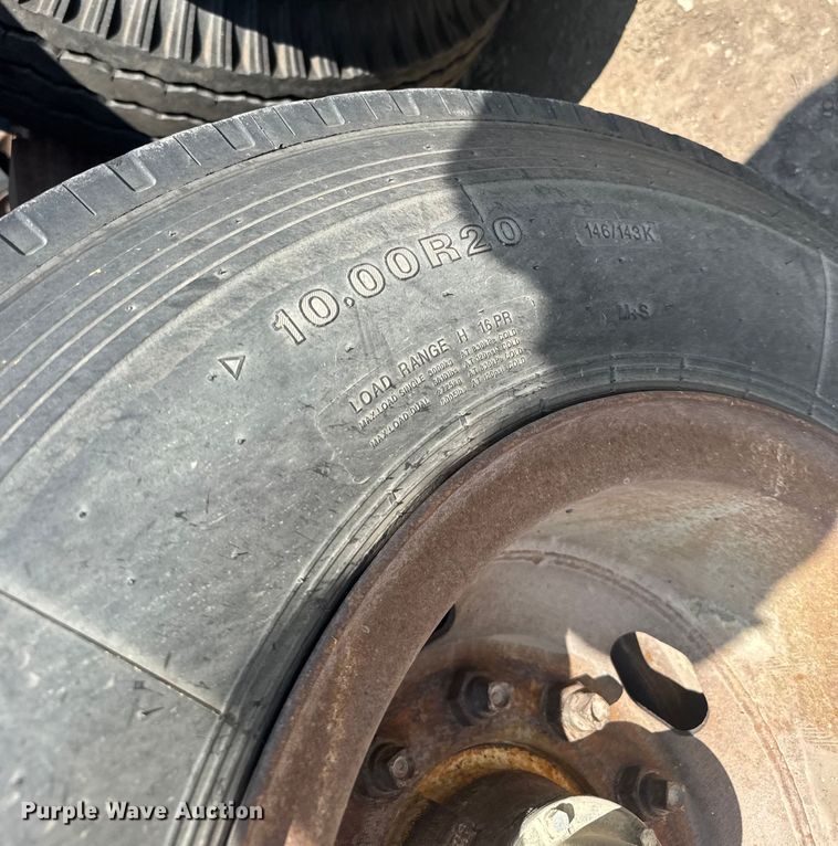 image for item ER2384 1988 Ranch manufacturing bottom dump trailer